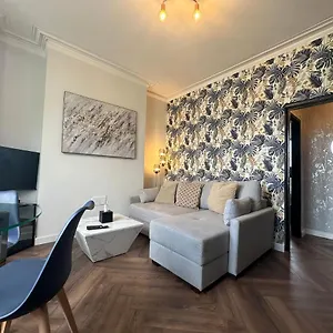 Taff Waterside Premier Cardiff